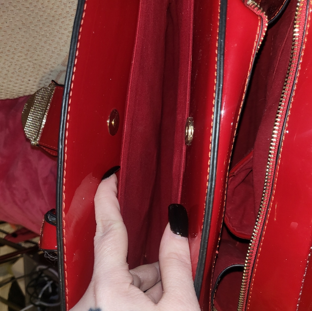 Stylish Red Leopard Print Handbag - Picture 7 of 10